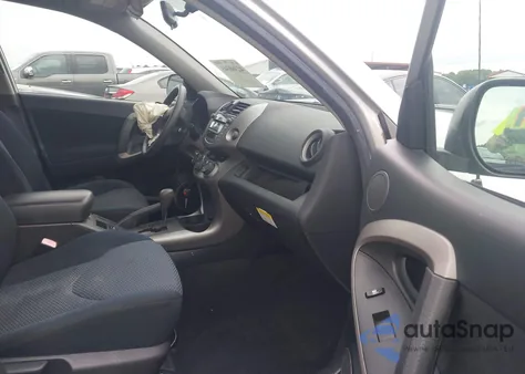 2006 Toyota Rav4 Sport from USA, damaged, VIN JTMZD32V065013736